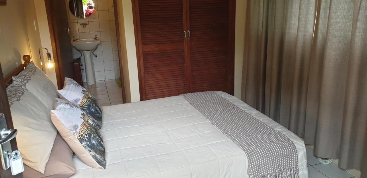 Buya Futhi Bed & Breakfast Saint Lucia Estuary エクステリア 写真